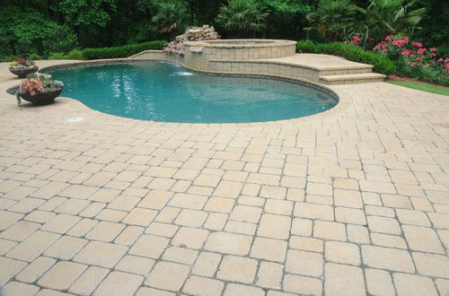 Pavé in calcestruzzo - Aquarama Aquatech - antiscivolo / in materiale riciclato