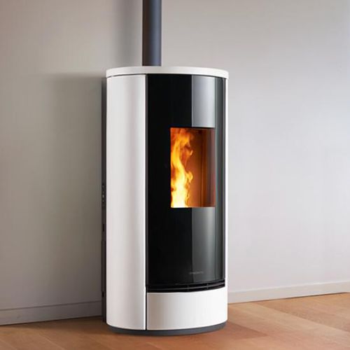 Stufa a pellet - P230 T - Piazzetta - 0 - 5 kW / 10 kW...20 kW / multicombustibile