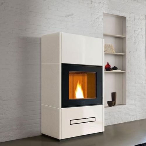 Stufa a pellet - BERNA - Piazzetta - 0 - 5 kW / 5 kW...10 kW / 10 kW...20 kW
