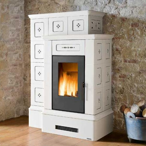 Stufa a pellet - ORTISEI - Piazzetta - 0 - 5 kW / 5 kW...10 kW / 10 kW...20 kW