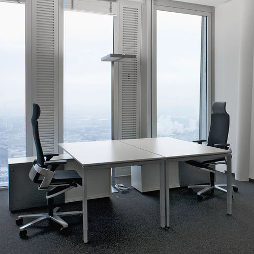 Credenza contemporanea - KT - Bene GmbH - in MDF / in PVC / con porta scorrevole