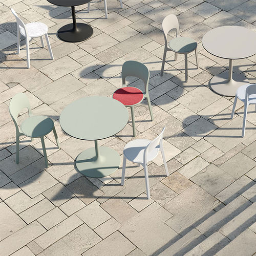Sedia da giardino contemporanea - NOOVO Outdoor - Bene GmbH - da esterno / in polipropilene / in tessuto