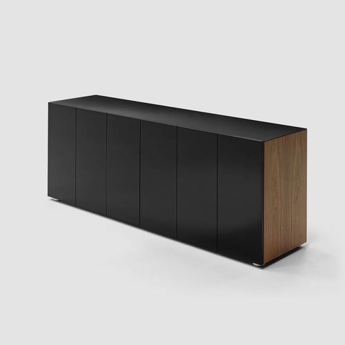 Armadio classificatore basso - P2 STAURAUM - Bene GmbH - impiallacciato in legno / in alluminio / in vetro
