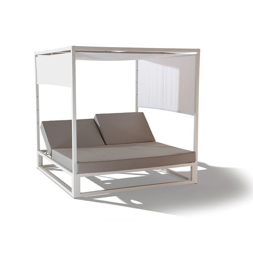 Letto da giardino a baldacchino - MALDIVE - DRIGANI SRL - matrimoniale / contemporaneo / reclinabile