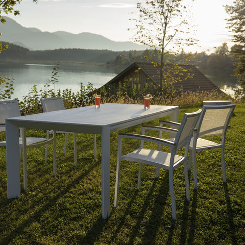 Sedia contemporanea - PETRA  - DRIGANI SRL - da esterno / in teak / in alluminio