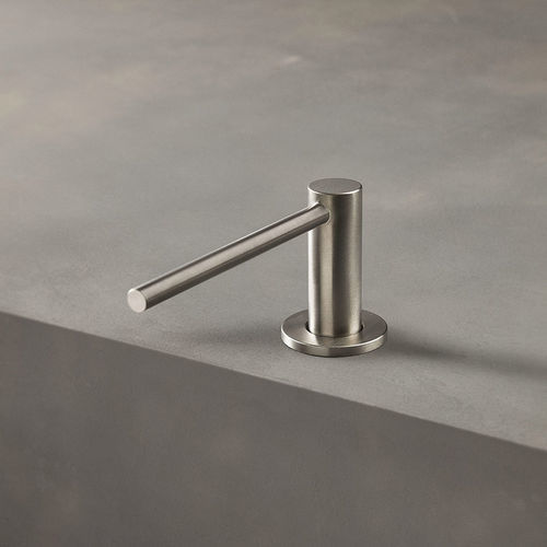 Distributore di sapone professionale - T36  - VOLA - da bancone / in metallo / manuale
