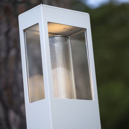 Lampione urbano - Tetra - Roger Pradier - contemporaneo / in alluminio / in acciaio inossidabile