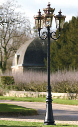 Lampione da giardino - LOUVRE - Roger Pradier - classico / in alluminio / in rame