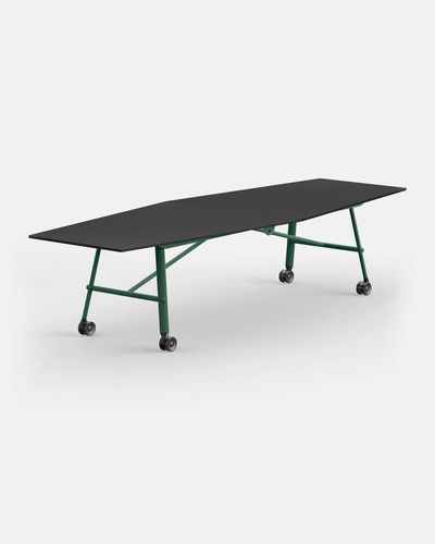 Tavolo da lavoro contemporaneo - IBEBI - in laminato / in MDF / in melaminico