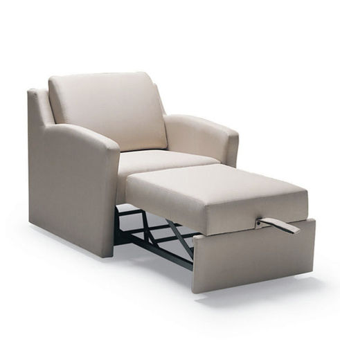 Poltrona in stile - AMICO - Carolina Business Furniture - in tessuto / letto / per struttura sanitaria
