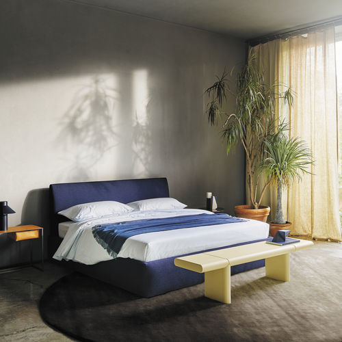 Letto matrimoniale - TALAMO BOX - Zanotta - contemporaneo / imbottito / con testiera