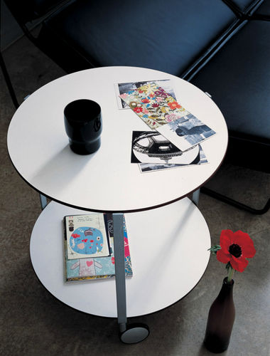 Tavolo d'appoggio contemporaneo - GIRO - Zanotta - in laminato / in plastica / con supporto in acciaio verniciato