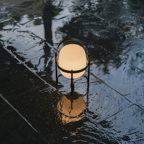 Lampada da tavolo - CESTITA - Santa & Cole - portatile / in alluminio / in acciaio inossidabile