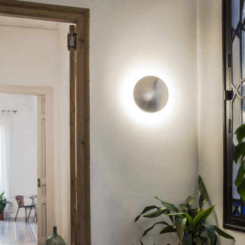 Applique contemporanea - DISCO - Santa & Cole - da interno / in metallo / tonda
