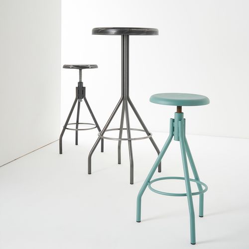 Sgabello da bar contemporaneo - JOOKE - ZAVA SRL - in ferro / girevole / ad altezza regolabile
