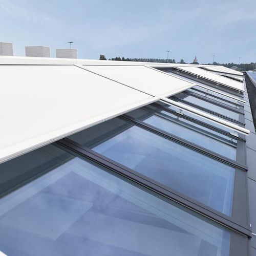 Lucernario per sistema di ventilazione - TOPFIX® VMS  - RENSON - per tetto inclinato / elettrico / con cornice di supporto in lamiera