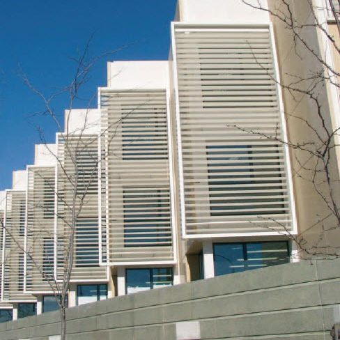Persiana a lamelle - LOGGIA® ALU PLANO - RENSON - scorrevole / in alluminio / per facciate