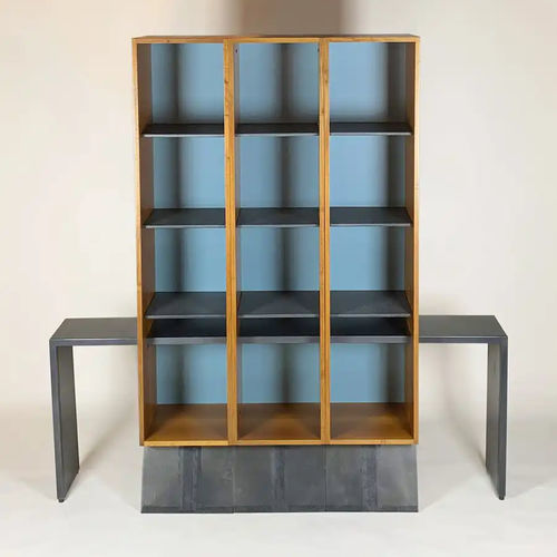 Libreria contemporanea - PORTELLO - Bernini Gallery - in noce / in lamiera forata / grigia