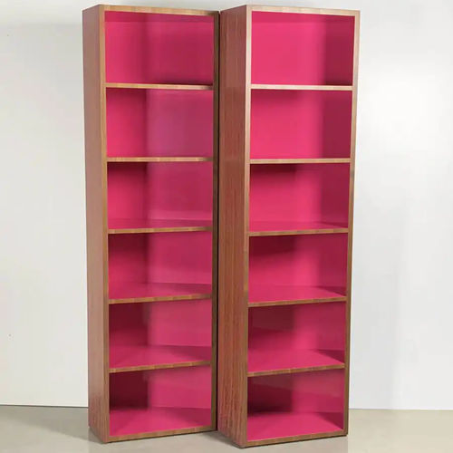 Libreria contemporanea - ZAG - Bernini Gallery - in noce americano / di Karim Rashid / rosa