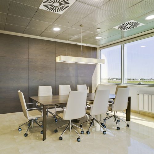 Tavolo da conferenza contemporaneo - EXTRA - Andreu World - in rovere / in alluminio / in ceramica
