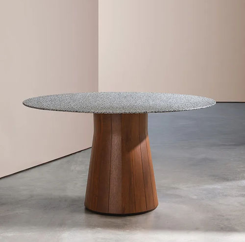 Tavolo contemporaneo - REVERSE - Andreu World - in legno / in iroko / con supporto in legno