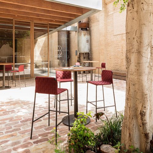 Sgabello da bar contemporaneo - COSTA - Andreu World - in tessuto / con supporto in alluminio / impilabile