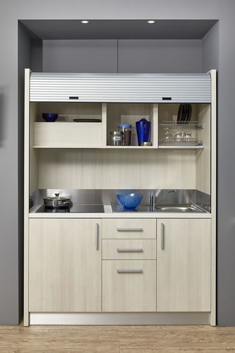 Mini cucina compatta - K-108 - MOBILSPAZIO S.r.l - in legno / a scomparsa / con elettrodomestici integrati