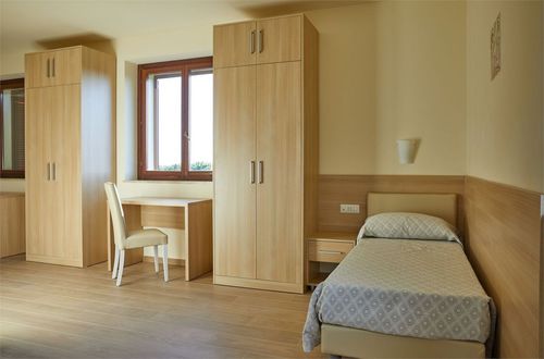 Camera d'hotel contemporanea - Santa Casa di Loreto - MOBILSPAZIO S.r.l