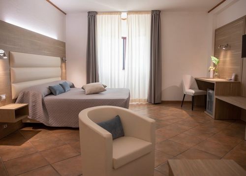 Camera d'hotel contemporanea - MOBILSPAZIO S.r.l