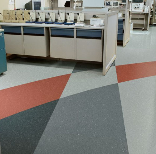 Pavimento in vinile - MEDINTONE - Armstrong flooring - da interno / per struttura sanitaria / professionale