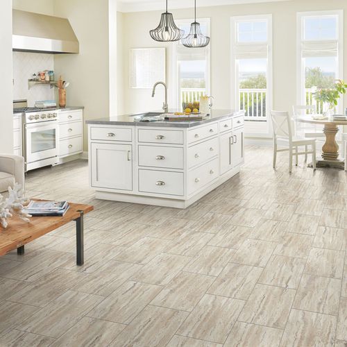 Pavimento in pietra ricostituita - KALLA TRAVERTINE  - Armstrong flooring - da interno / per soggiorno / residenziale