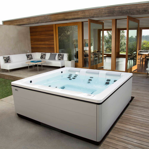 spa fuoriterra - bullfrog spas