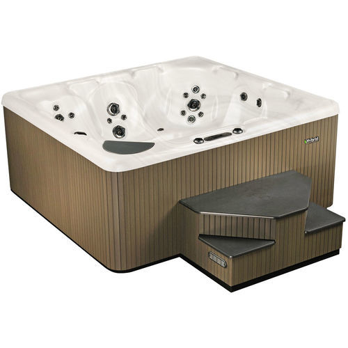 Spa fuoriterra - 740 - Beachcomber Hot Tubs - quadrata / 5 posti / da esterno