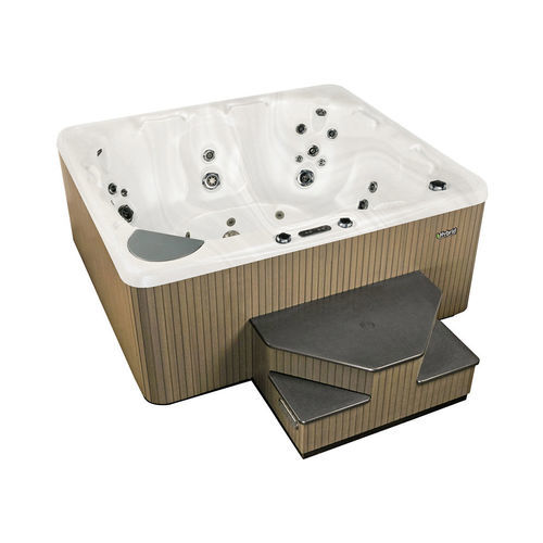 Spa fuoriterra - 570 - Beachcomber Hot Tubs - rettangolare / 6 posti / in legno