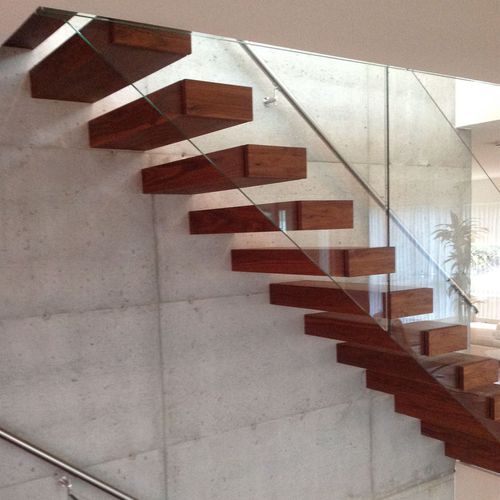Scala dritta - EUROPA - Siller Stairs - con gradini in legno / con struttura in acciaio / per uso residenziale