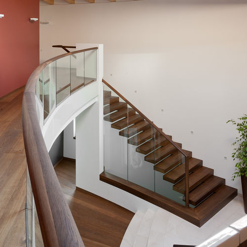 Scala dritta - EUROPA COMMERCIAL - Siller Stairs - con gradini in legno / per uso residenziale / professionale