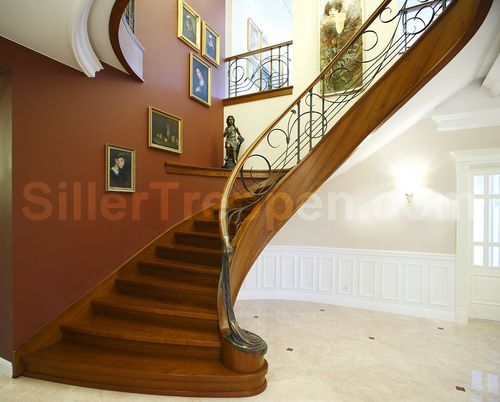 Scala elicoidale - VENICE CLASSIC - Siller Stairs - con gradini in legno / con struttura in legno / tradizionale