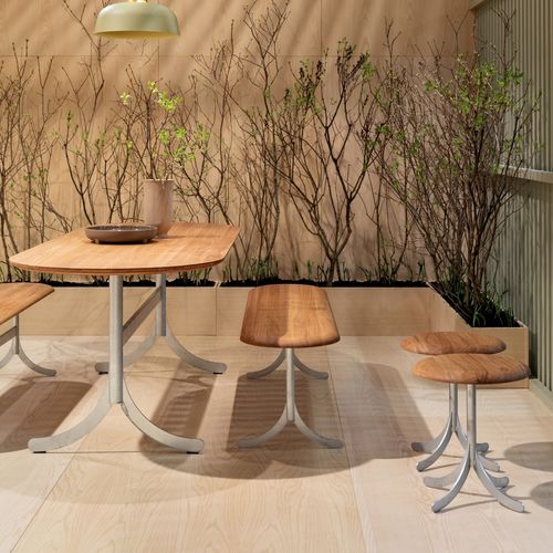Panca contemporanea - ATLAS - Swedese Möbler - in rovere / in acciaio galvanizzato / per ristorante