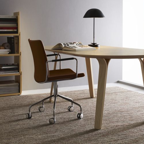 Sedia da ufficio contemporanea - STELLA - Swedese Möbler - da interno / in tessuto / in pelle