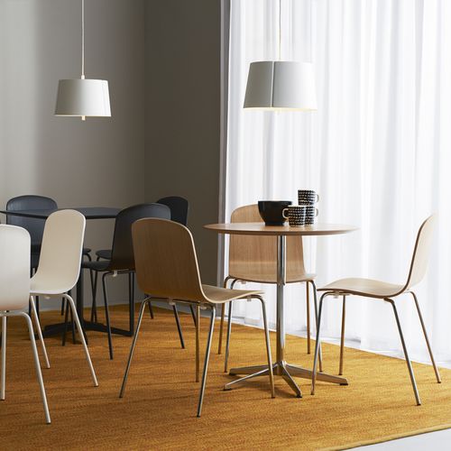 Tavolo da bistrot contemporaneo - RONDO - Swedese Möbler - in laminato / in rovere / in marmo