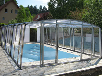 Copertura per piscina alta - CARAT - VÖROKA - telescopica / in alluminio / con azionamento manuale