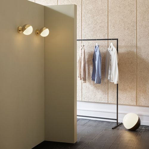 Applique contemporanea - VL Studio - Louis Poulsen - da interno / in vetro opalescente / tonda