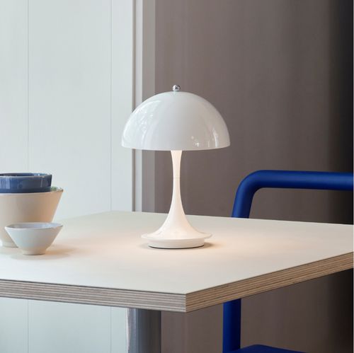 Lampada da tavolo - Panthella Portable - Louis Poulsen - in acciaio / in ghisa di alluminio / contemporanea