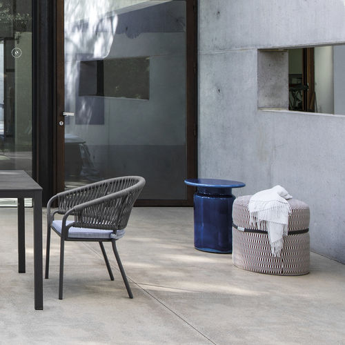 Pouf contemporaneo - LEVANTE - Atmosphera - in tessuto / tondo / sfoderabile