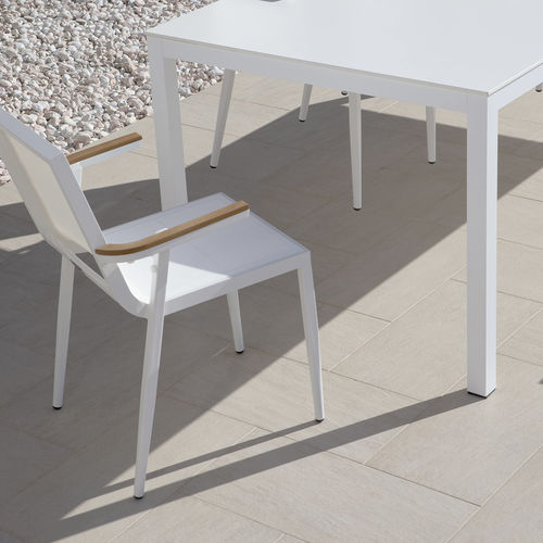 Sedia da pranzo contemporanea - DOMINO - Atmosphera - da esterno / da interno / in Textilene®