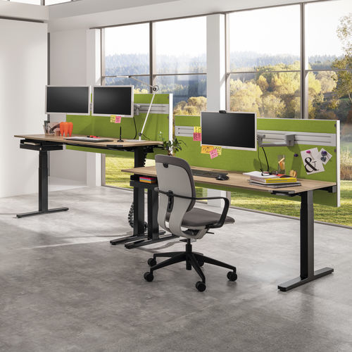 Divisorio per ufficio su scrivania - WINEA SINUS - WINI Büromöbel Georg Schmidt GmbH & Co. KG - in tessuto acustico / in vetro / in alluminio