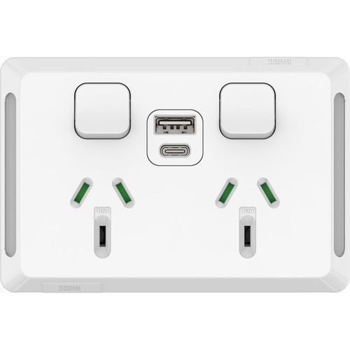Presa di corrente - PRO TWIN - Clipsal - USB / doppia / da incasso
