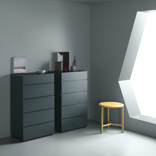 Cassettiera contemporanea - WAFER   - md house - in legno laccato / in frassino / grigia