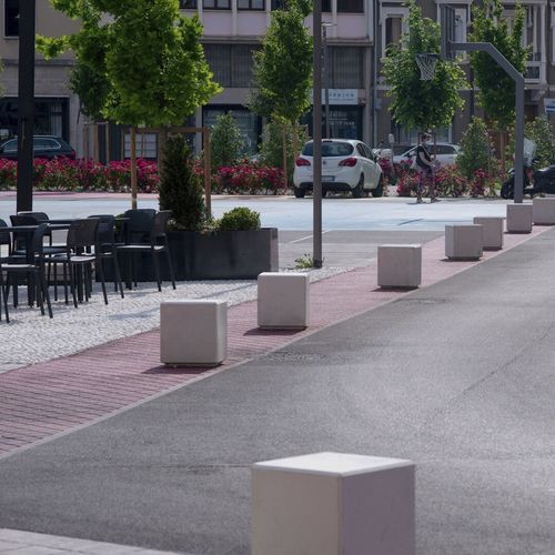 Dissuasore di sicurezza - U - Calzolari - fissa / in pietra ricostituita / ad alta resistenza