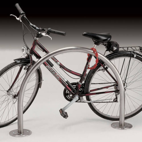 Poggia-biciclette a pavimento - F - Calzolari - con sistema di sicurezza / antivandalismo / per spazio pubblico